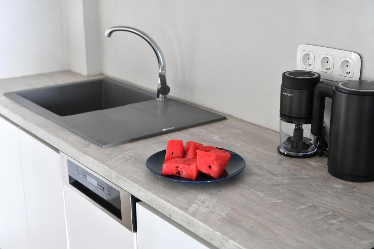 Iresma Suites Naousa  Ngoại thất bức ảnh